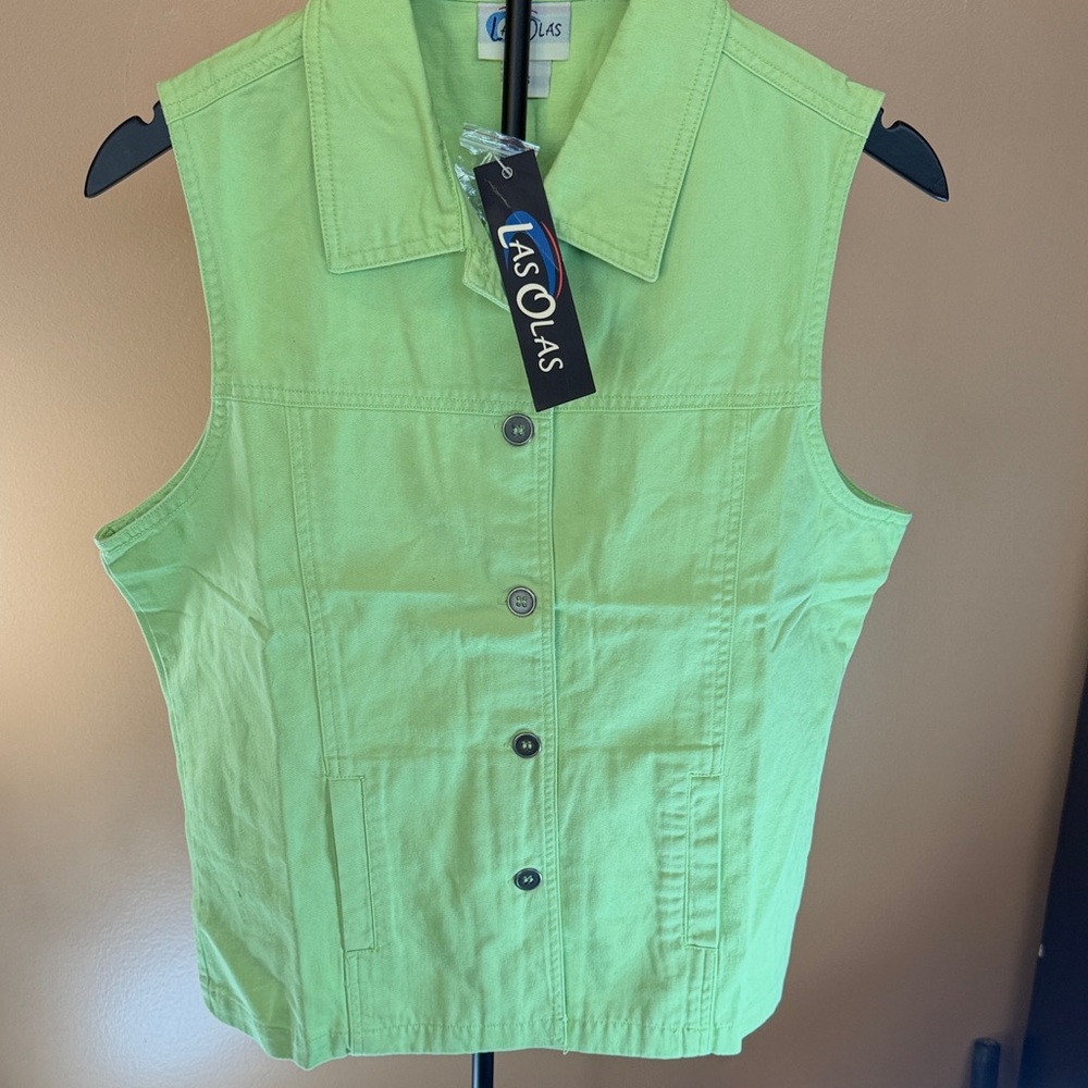 Las‎ Olas Lime Green Sleeveless Button Vest